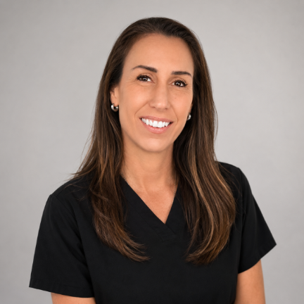 MELISSA - DENTAL HYGIENIST